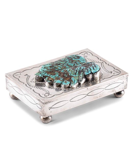 Navajo Silver Box with Leekya Deyuse Turquoise Leaf Fetish Carving