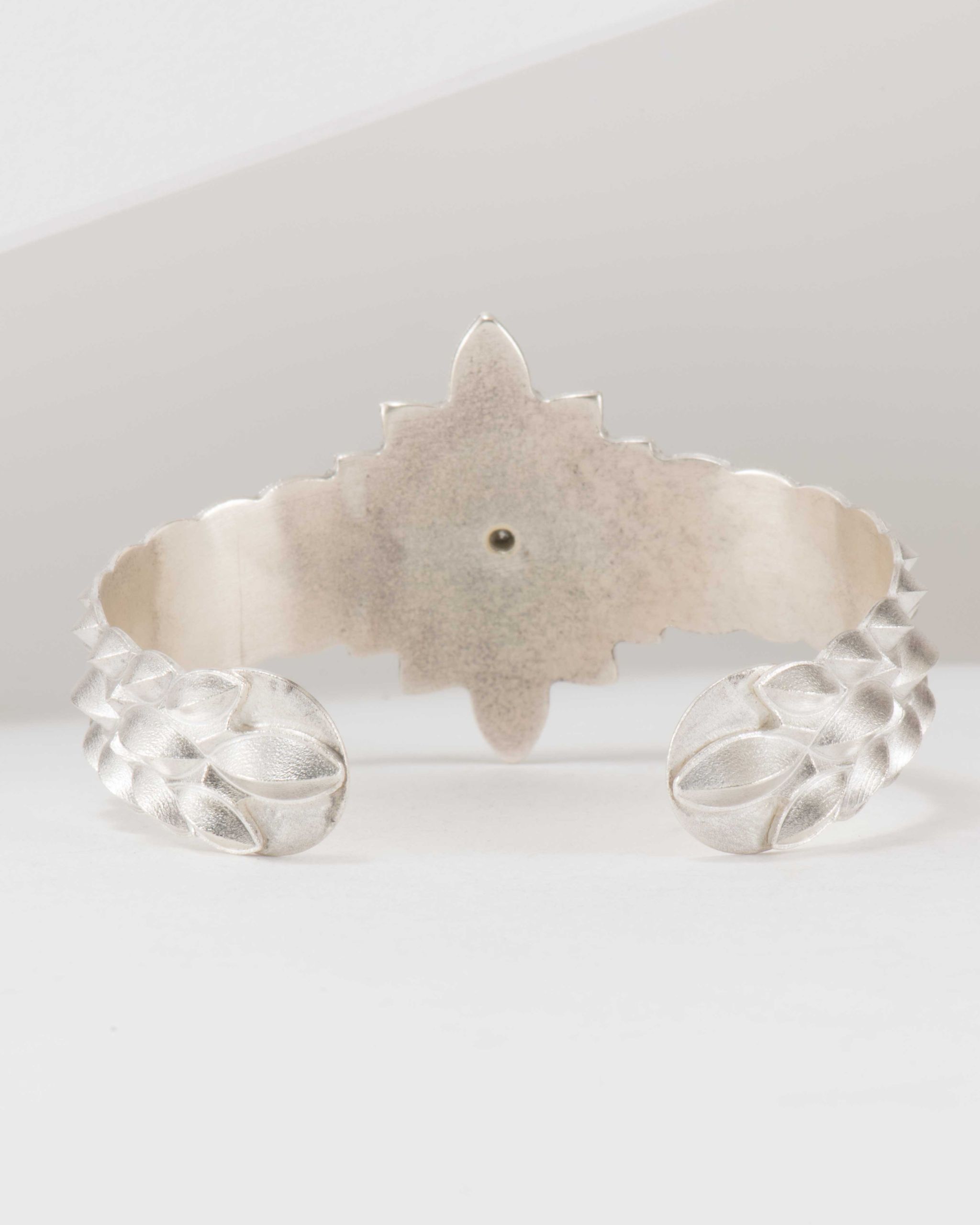 Maria Samora Matte Silver Sweet Pea Bud Cuff with Diamond