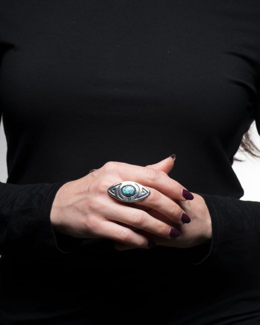 julian lovato シルバーフラワーコンチョ Julian Lovato Necklace of Silver and Turquoise – Turquoise