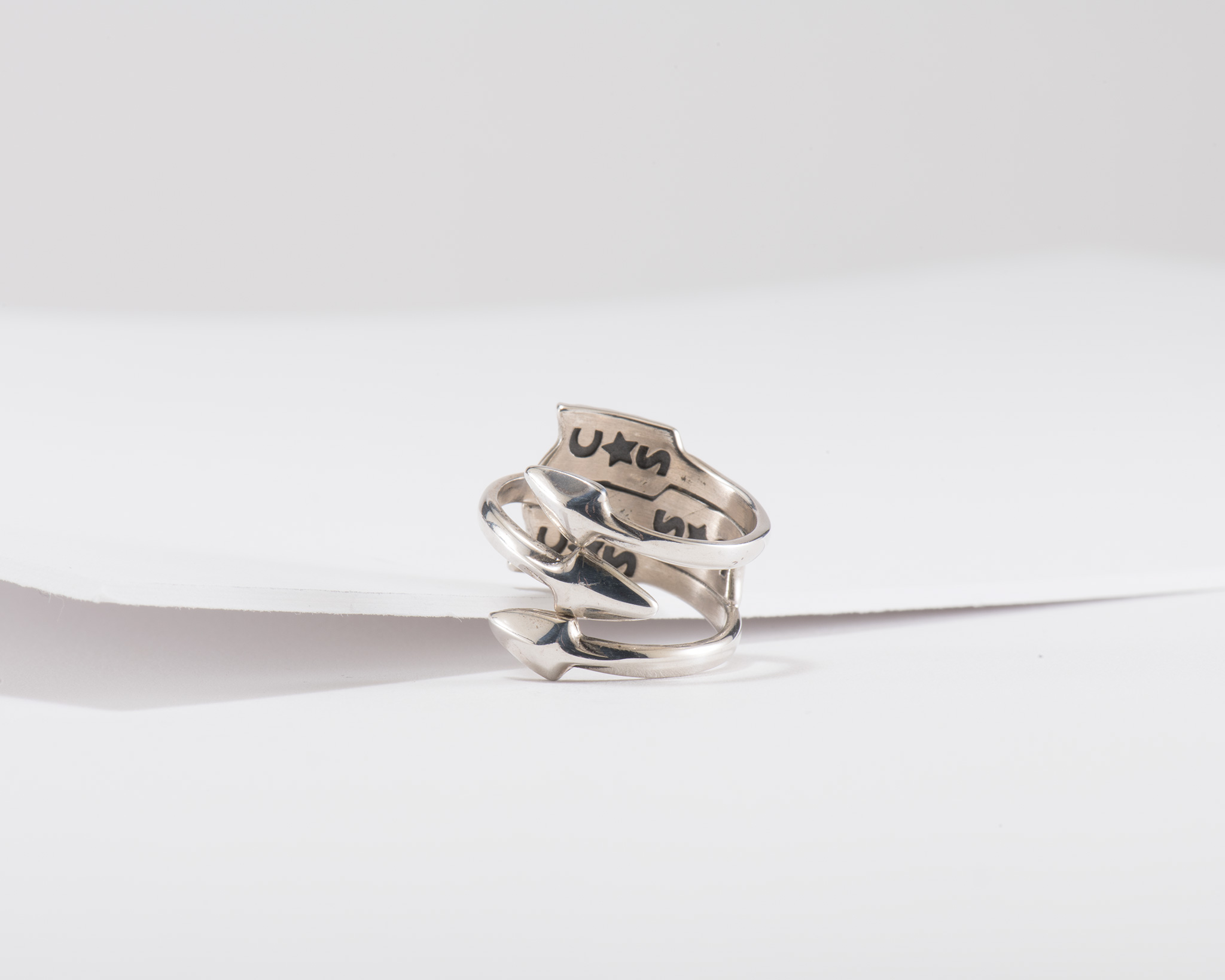 Cody Sanderson Sterling Silver Triple Arrow Ring - Four