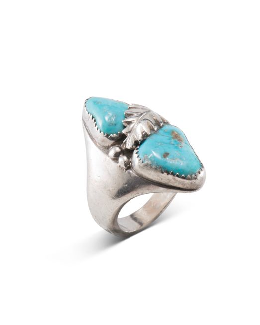 Vintage Navajo Turquoise Ring with Leaf Accent