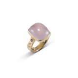 Robin Waynee 18kt Gold Pink Chalcedony Ring