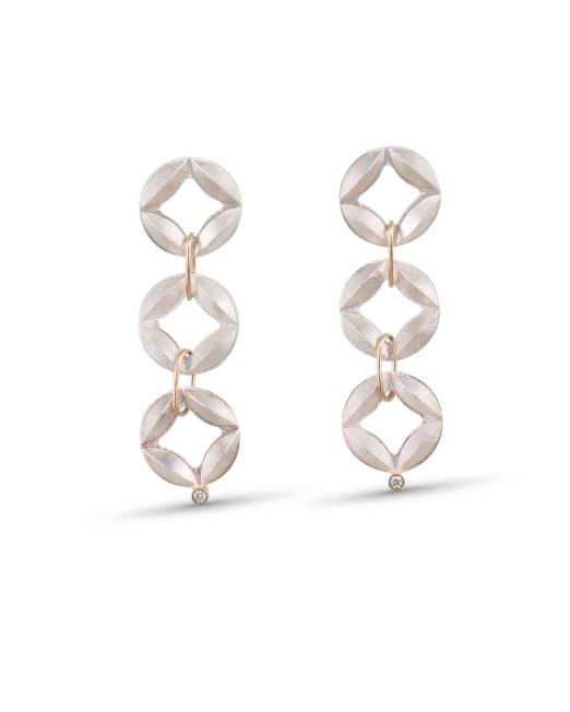 Maria Samora Matte Silver Sweet Pea Quad Link Earrings