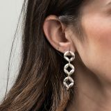 Maria Samora Matte Silver Sweet Pea Quad Link Earrings