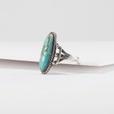 Vintage Navajo Turquoise and Twisted Wire Ring Circa 1940s