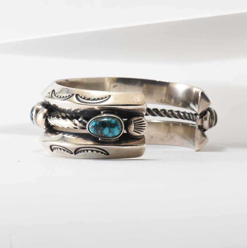 Vintage Navajo Lone Mountain Turquoise Cuff Circa 1940s