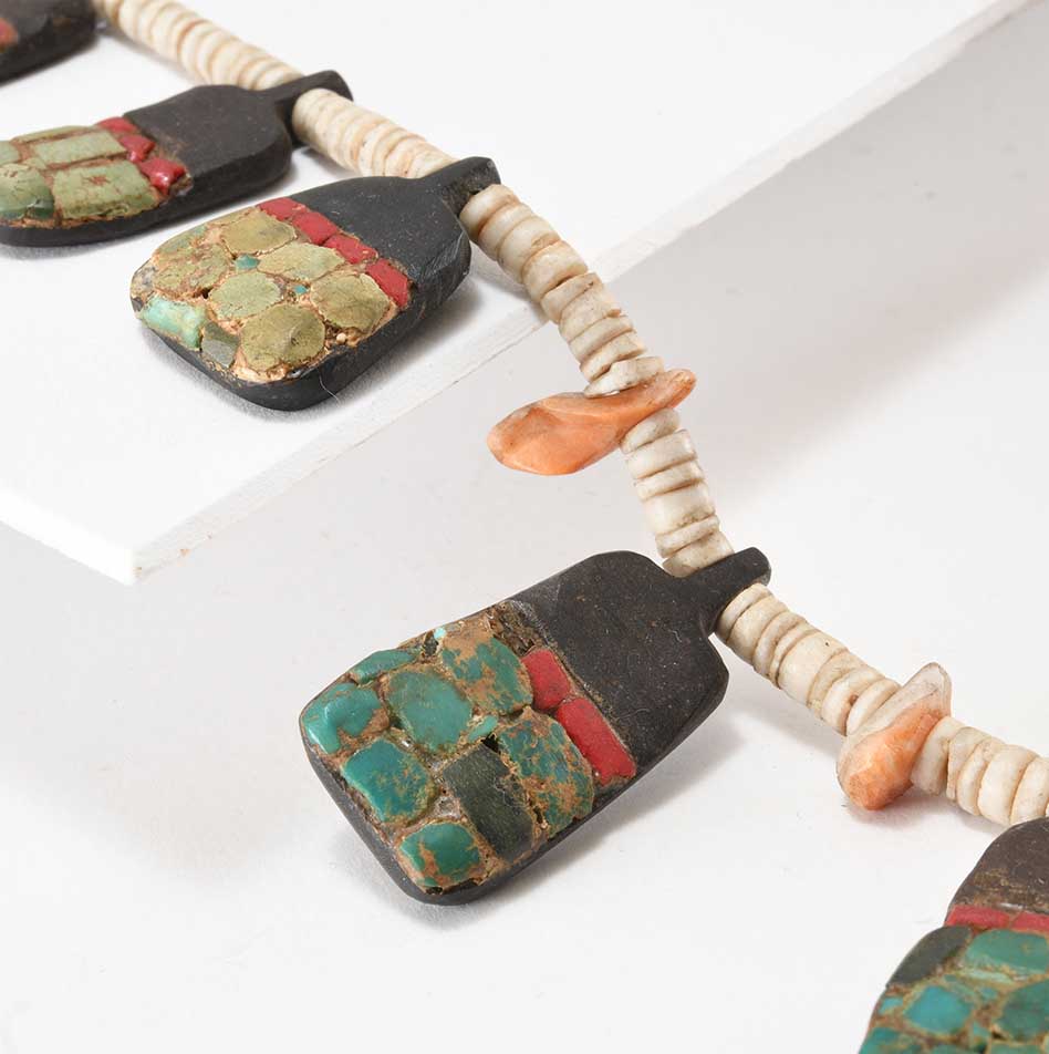 Santo Domingo Pueblo Depression Era Necklace Circa 1930s