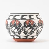 R. Star Vicente Polychrome Jar