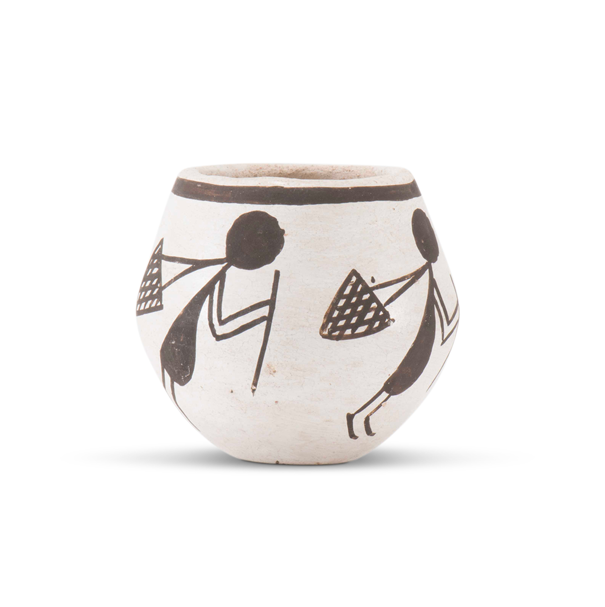 Marie Z Chino Miniature Black and White Pot