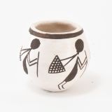 Marie Z Chino Miniature Black and White Pot