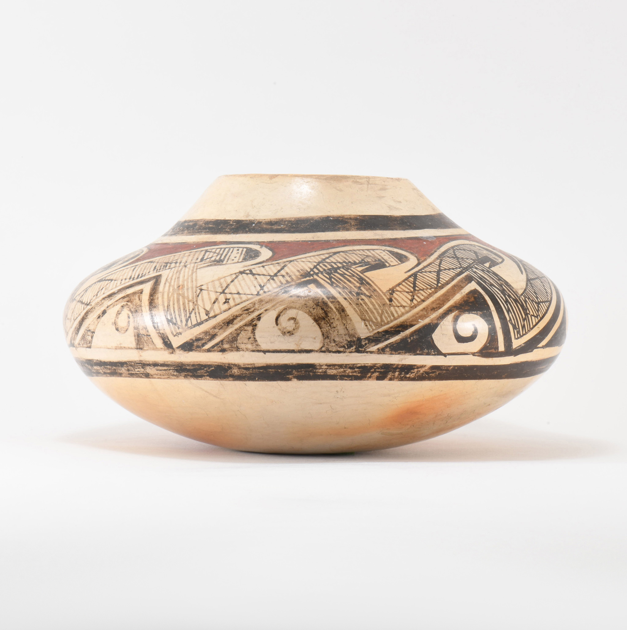 Nampeyo of Hano Migration Pattern Jar